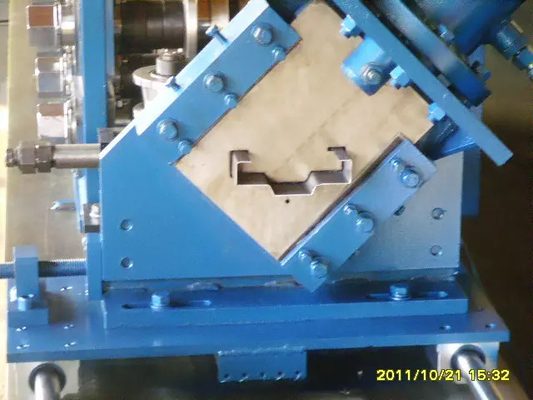 les lamelles de volet de roulement 4.5kw roulent formant le convertisseur de PLC de machine