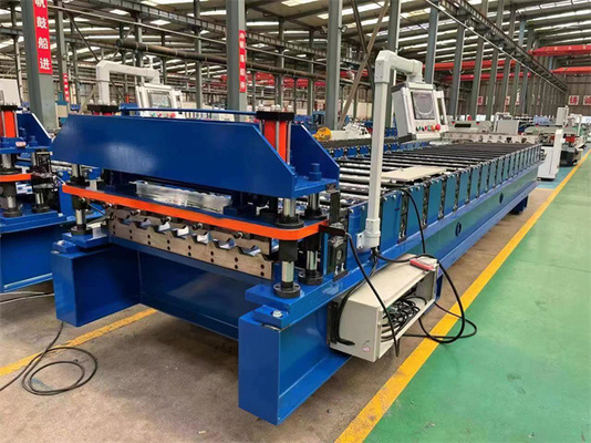 Petit pain à grande vitesse de panneau de toit formant la machine 0.3-0.8mm utilisés pour le toit