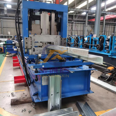 Bule colorent le petit pain automatique du Purlin Z140-300 formant la machine pour le bâtiment d'atelier