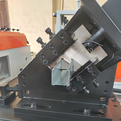 Le GI C U en métal forment Keel Stud And Track Roll en acier léger formant la ligne de machine