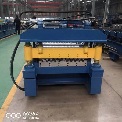 Feuille de fer de mur de toiture ridée par acier de couleur faisant le petit pain de feuillard formant la machine