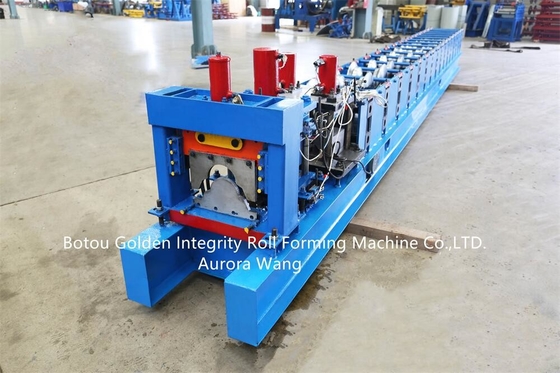 Petit pain matériel de couverture de tuile d'arête de feuille de toit en métal de bonne qualité formant la machine avec le prix usine