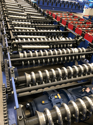Petit pain ondulé à grande vitesse de feuille de panneau de mur de toit formant la machine pour le toit de construction