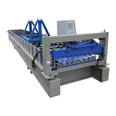 Couvrir le petit pain ondulé de feuille de panneau formant la grande vitesse 30m/min complètement automatique en métal de machine