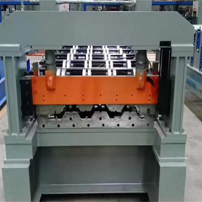 Petit pain de Decking de plancher en acier formant la construction de coupure hydraulique de toiture de machine