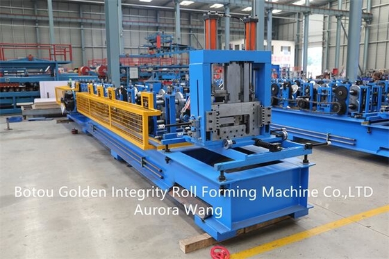Petit pain en acier de Purlin de la CZ formant le petit pain de Purlin de la CE U de la machine ISO9001 formant la machine
