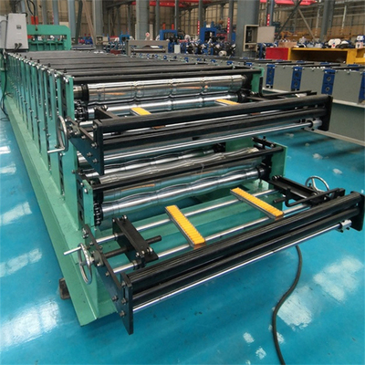 Petit pain de panneau de mur de double couche en métal formant l'épaisseur de la machine 0.3-0.8mm