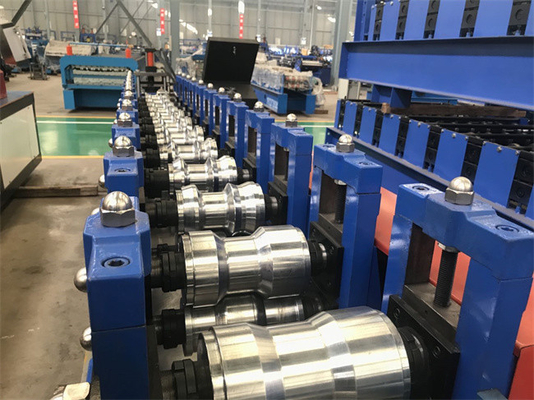 La haute catégorie en aluminium No.45 du laminoir 380V 50Hz de porte de volet a forgé