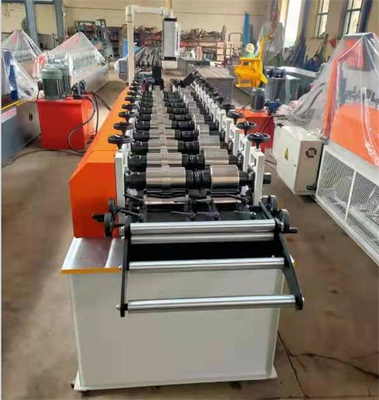 Lumière à grande vitesse en métal Keel Stud And Track Machine en acier pour la cloison sèche