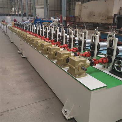 petit pain de porte du volet 7.5kw formant la porte de volet de rouleau d'unité centrale de machine faisant la machine