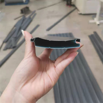 Petit pain de volet de porte de PLC formant la porte de volet d'unité centrale de machine faisant la machine