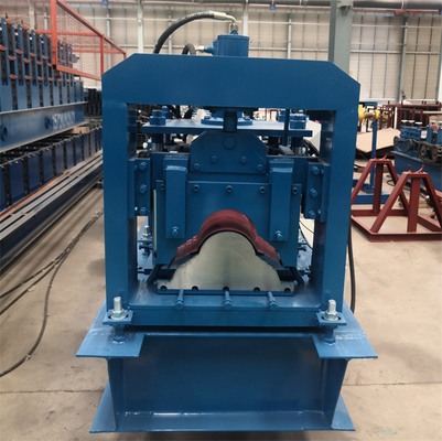 Le toit vitré Ridge Cap Roll Forming Machine a galvanisé l'acier de couleur en métal