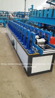 Petit pain de porte du volet 4KW formant le moule de machine coupant le contrôle de PLC