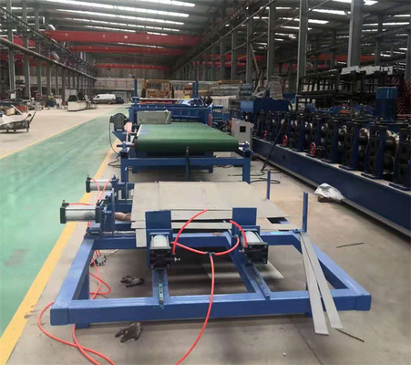 Coupe de la bobine 30KW à l'épaisseur de la machine 0.3MM-3MM de longueur pour le matériel