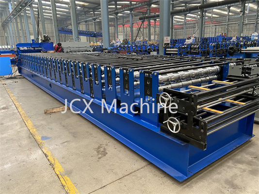 Couvrir le petit pain de feuille formant la machine, petit pain bleu de double couche de couleur formant la machine