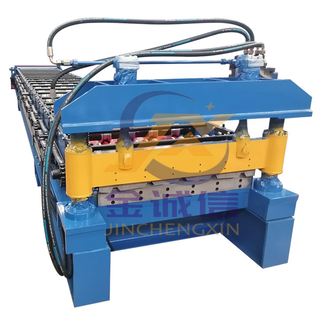 Petit pain en acier de panneau de toit de la couleur complètement automatique IBR 686 formant le contrôle de PLC de machine