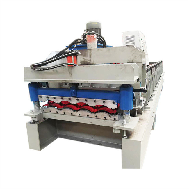 Le panneau de toit en métal a glacé le petit pain de tuile formant l'acier de couleur de machine pour le matériau de construction