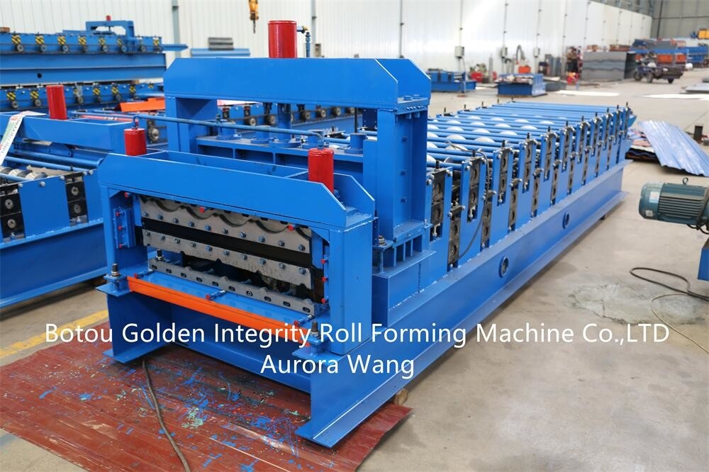 Le panneau chaud de vente a glacé le petit pain de toit de tuile formant la structure trapézoïdale de pilier de guide en métal de double couche de machine